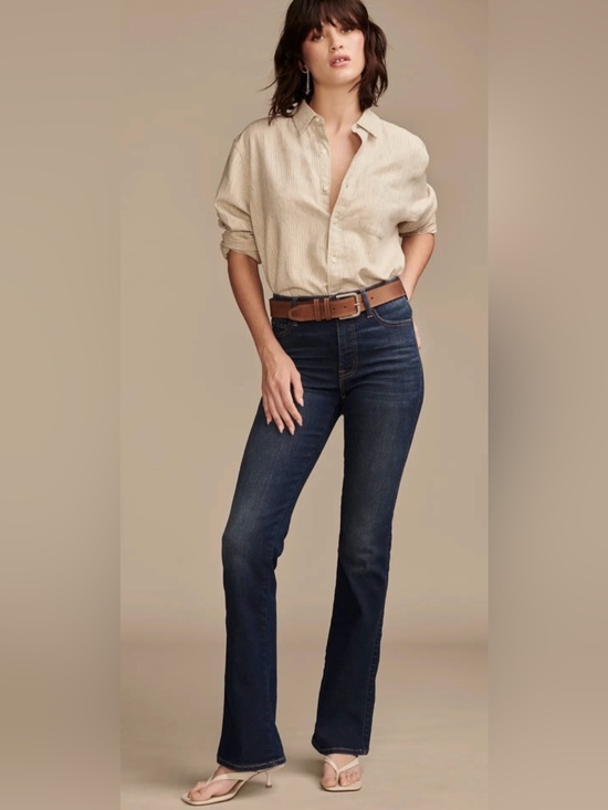 Lucky Brand Denim - EUC Lucky Brand Uni Bootcut Jeans